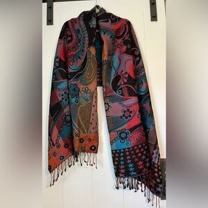 Multi-colored reversible Shawl